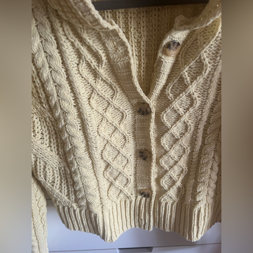 Hazel Moon Cozy Yellow Cable Big Button Hooded Knit Cardigan - Picture 2 of 12